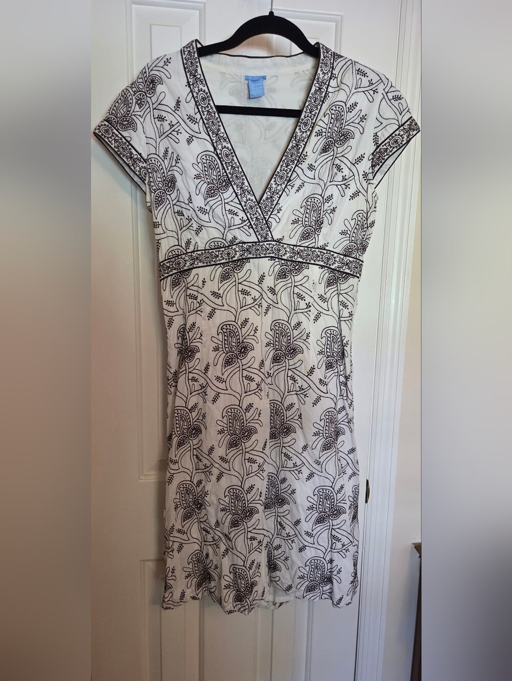 TS Dixin Brown Embroidered Midi Dress